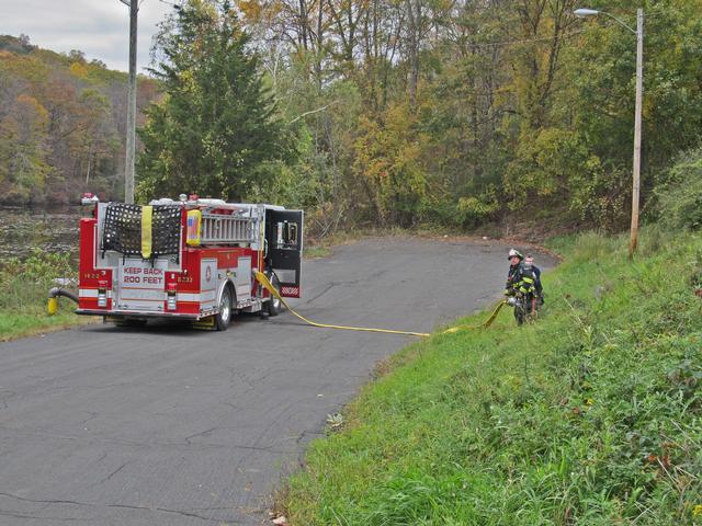 10-23-11 Live Burn At Putnam Training Center