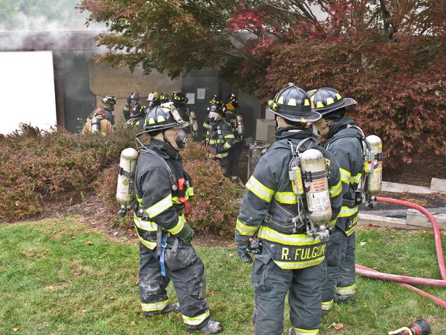 10-16-10 Mutual-Aid Live Burn With Putnam Valley